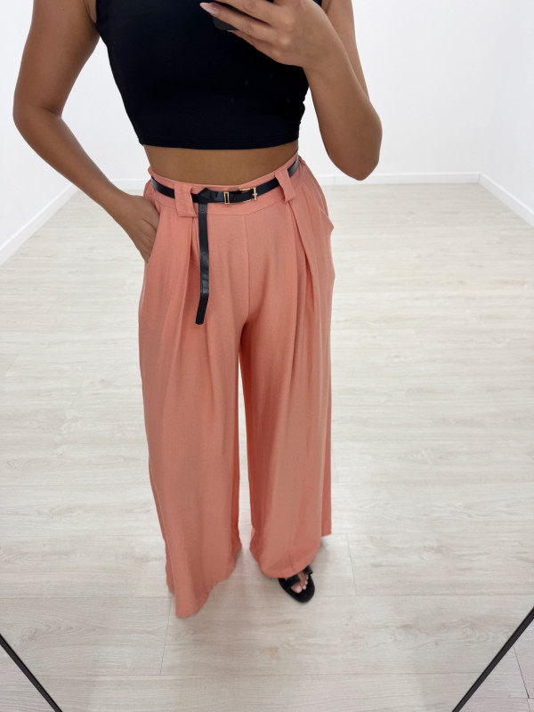 PANTALÓN WIDE LEG FLUIDO + CINTURÓN CORAL